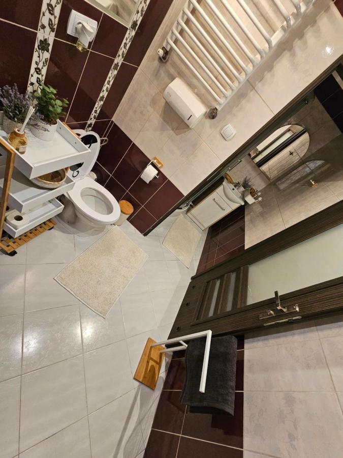 Chelosiowy Apartament Targi Kielce Jaworznia Exterior foto